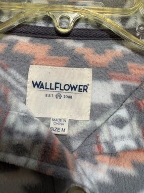 Wallflower Gray Fleece Pullover with Coral Geometric Print